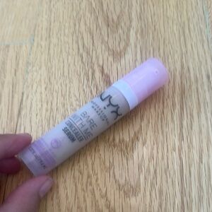 NYX Light Serum Concealer for Flawless Coverage